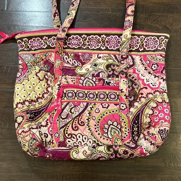 Vera Bradley Shoulder Bag - Picture 2 of 8